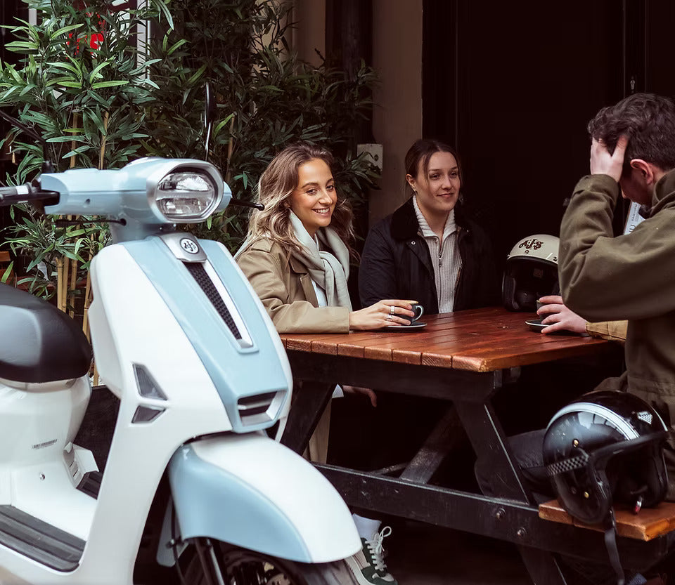 AJS Barletta 125 – Retro Style Meets Modern Performance