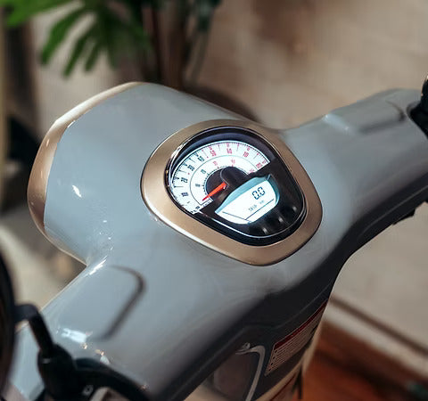 AJS Barletta 125 – Retro Style Meets Modern Performance