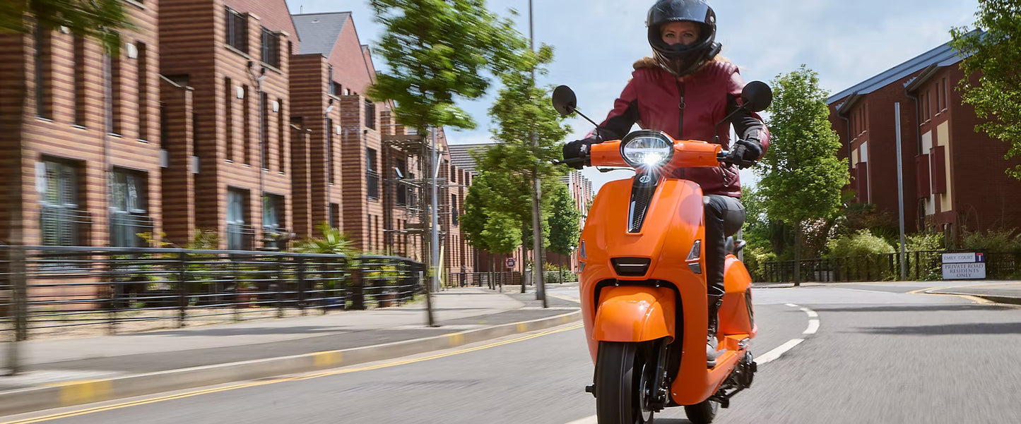 AJS Barletta 125 – Retro Style Meets Modern Performance