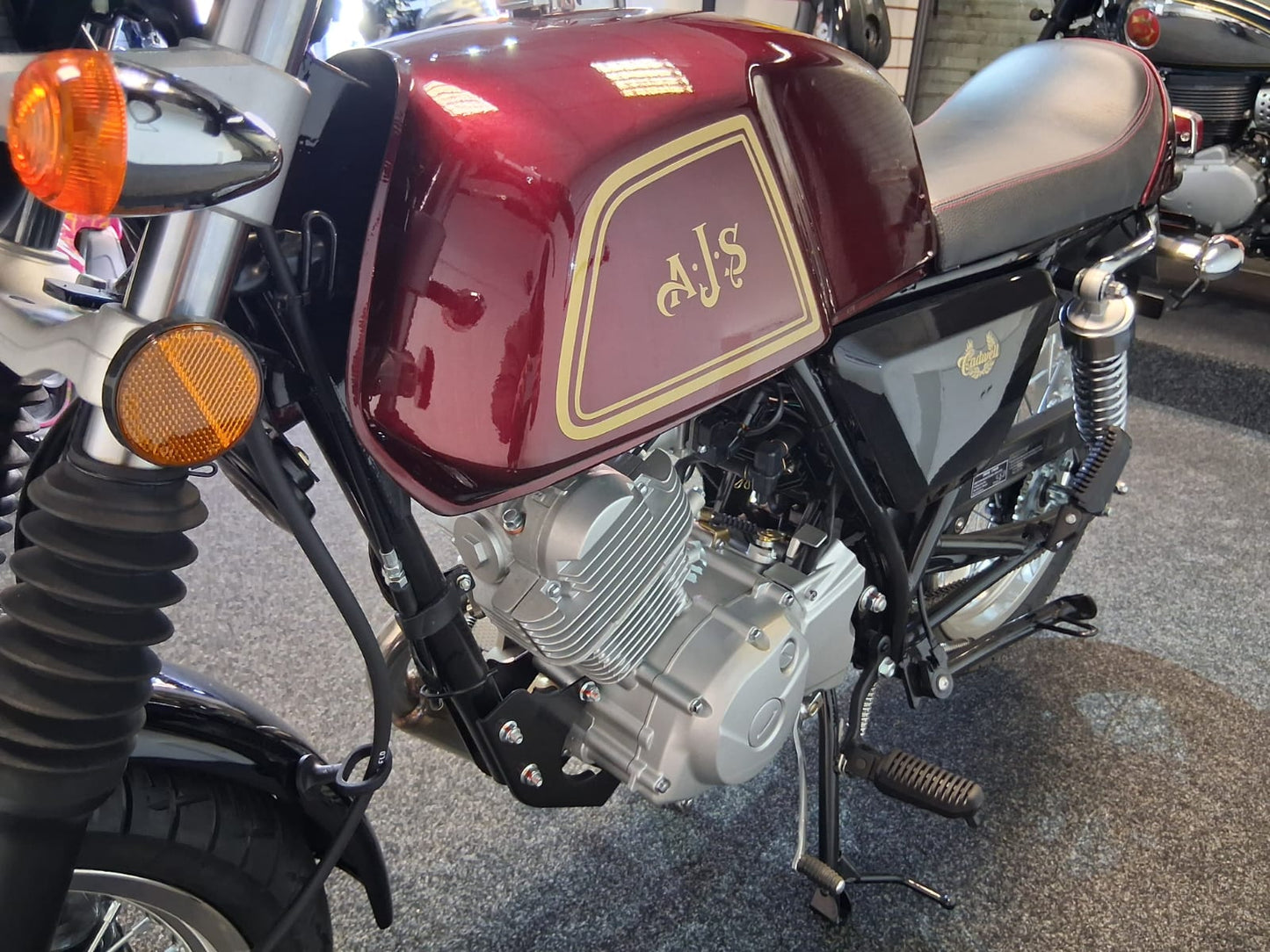 AJS Cadwell 125cc Café Racer | Learner Legal Motorcycle