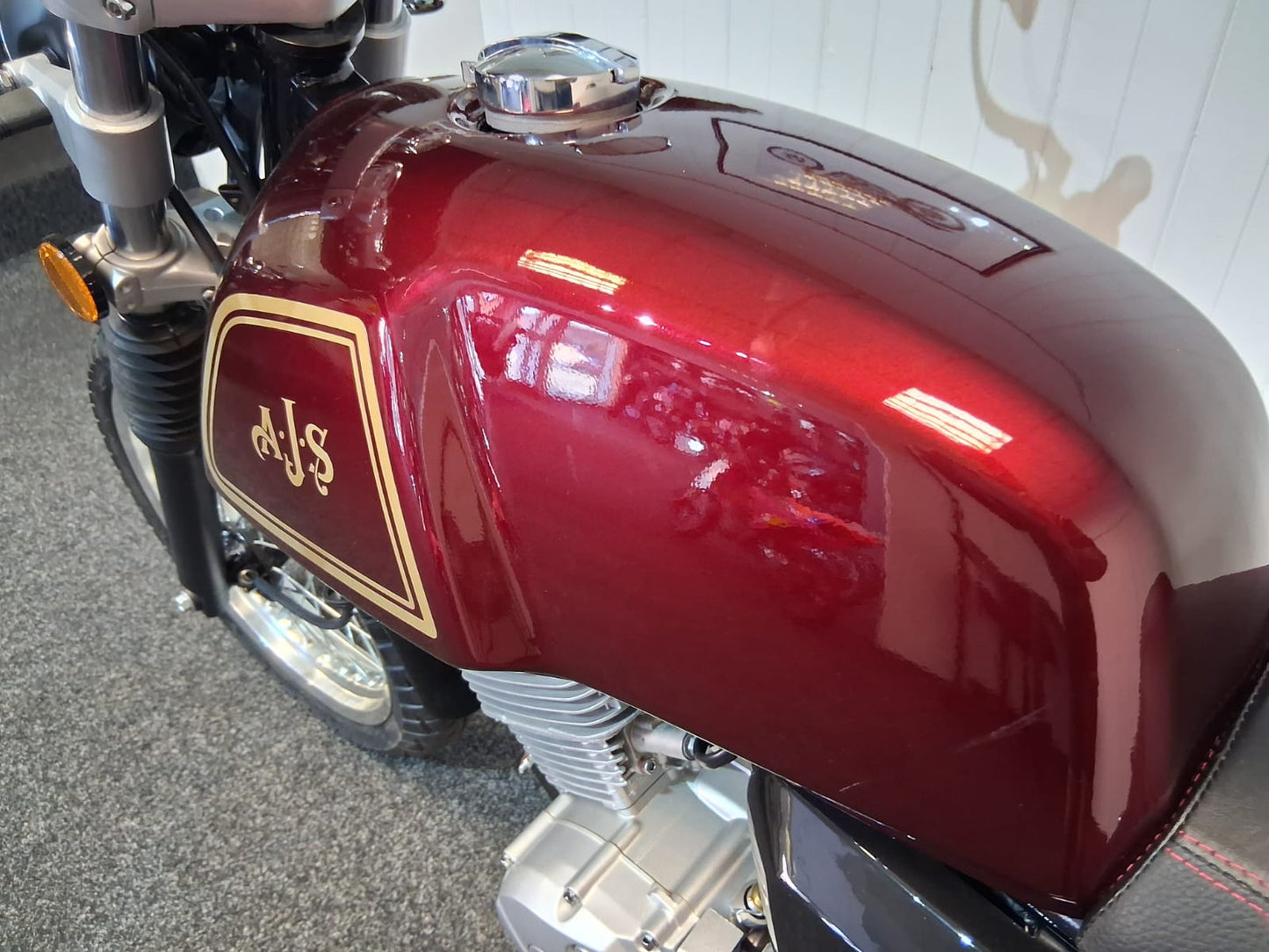 AJS Cadwell 125cc Café Racer | Learner Legal Motorcycle