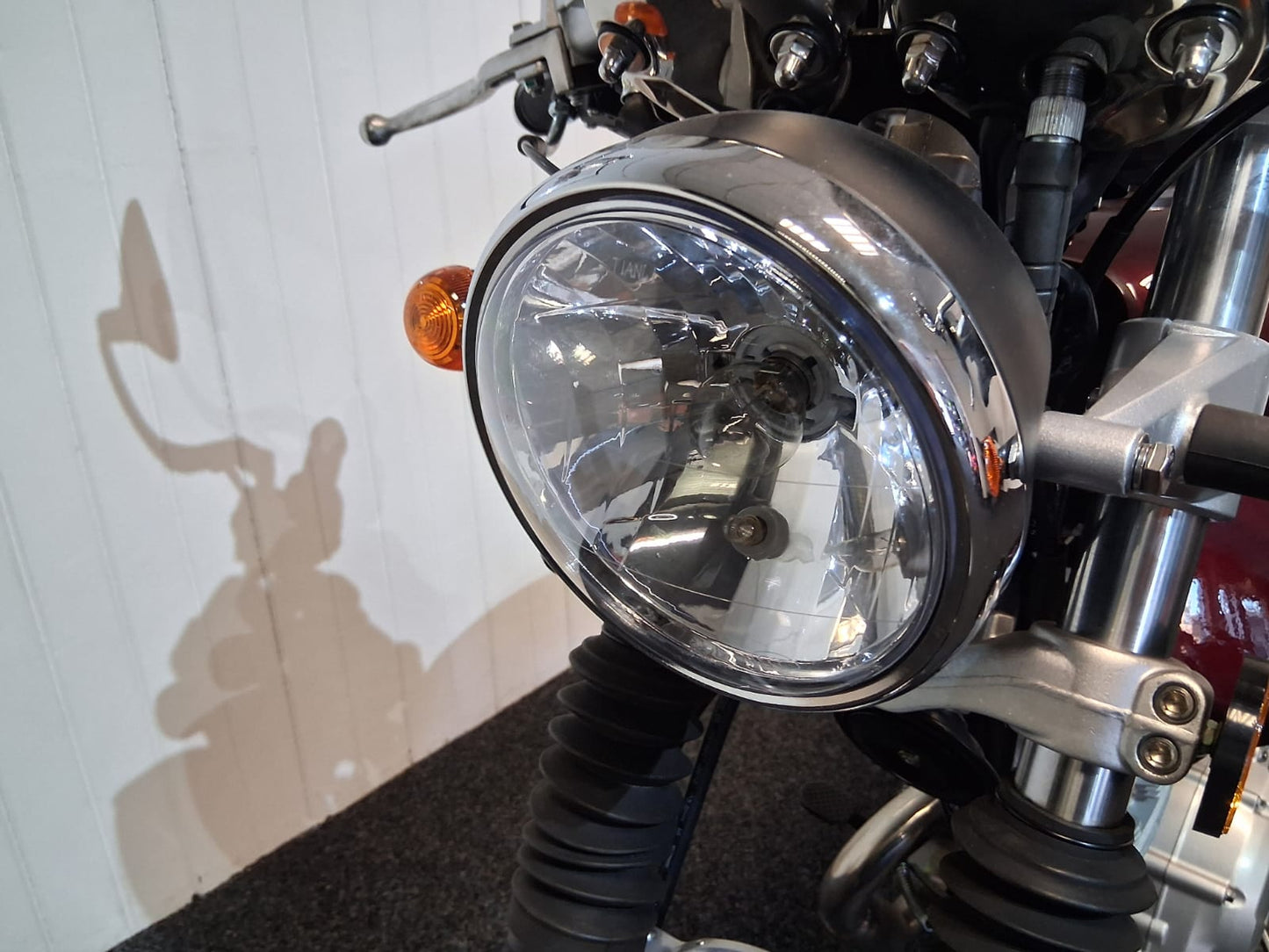 AJS Cadwell 125cc Café Racer | Learner Legal Motorcycle