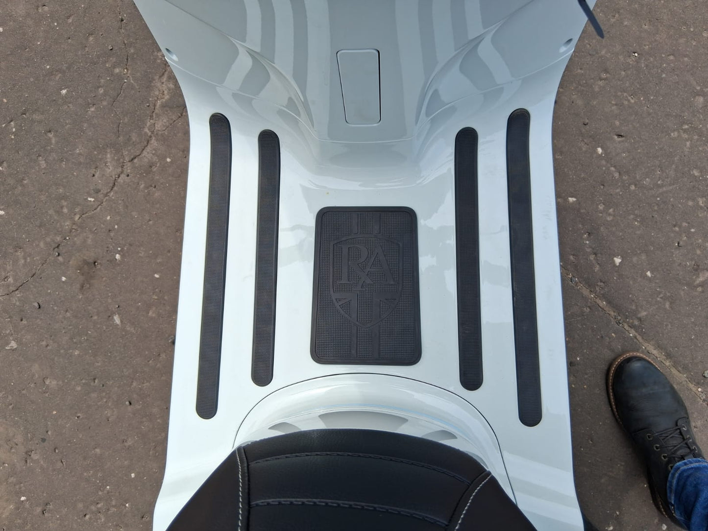 2025 ROYAL ALLOY GT2 125 ROUND LAMP