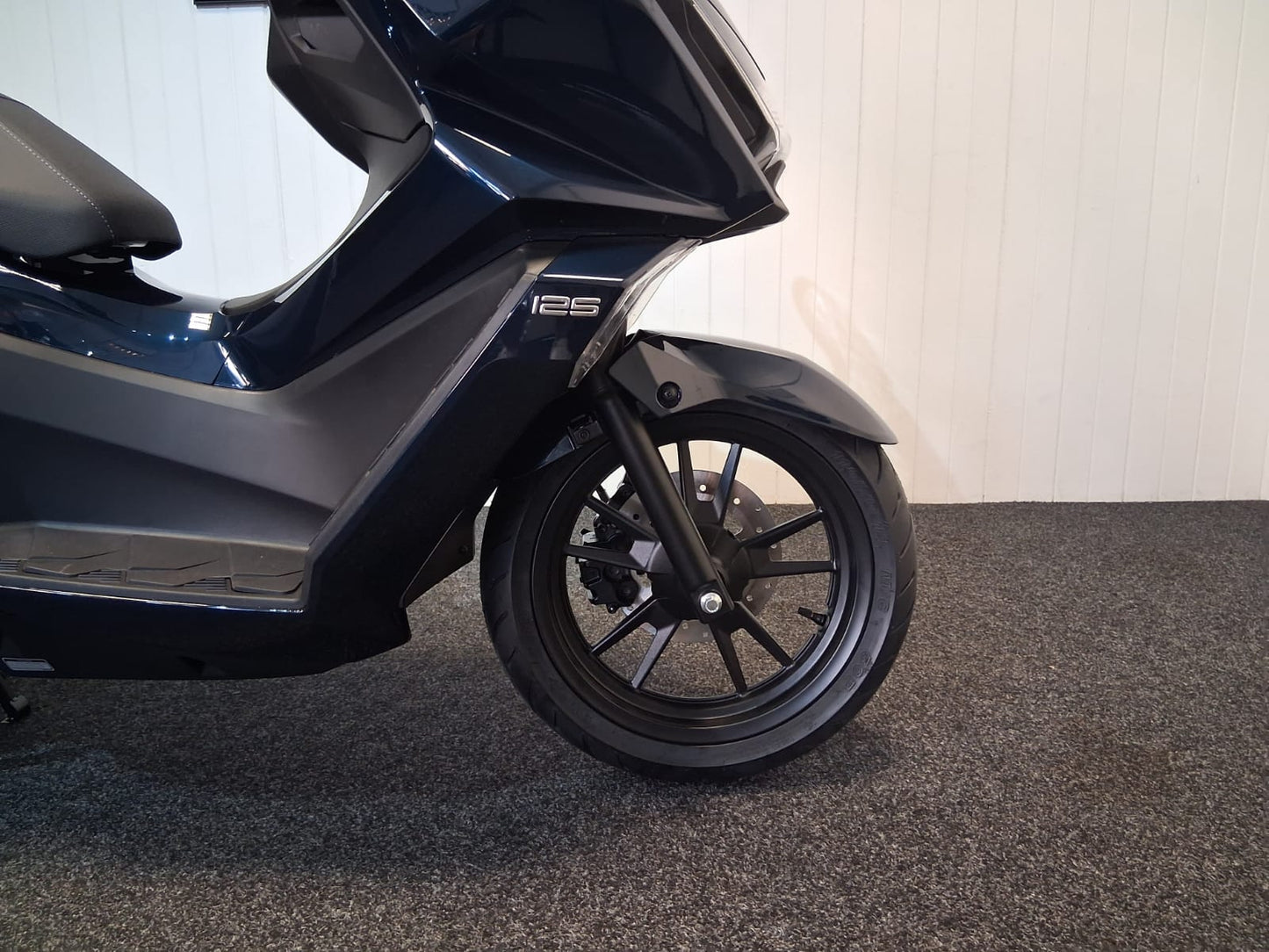 Kymco Sky Town 125 - Blue - £2854