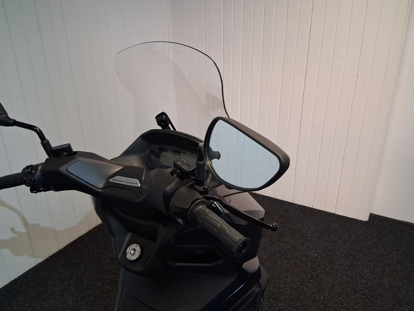 Kymco Sky Town 125 - Blue - £2854