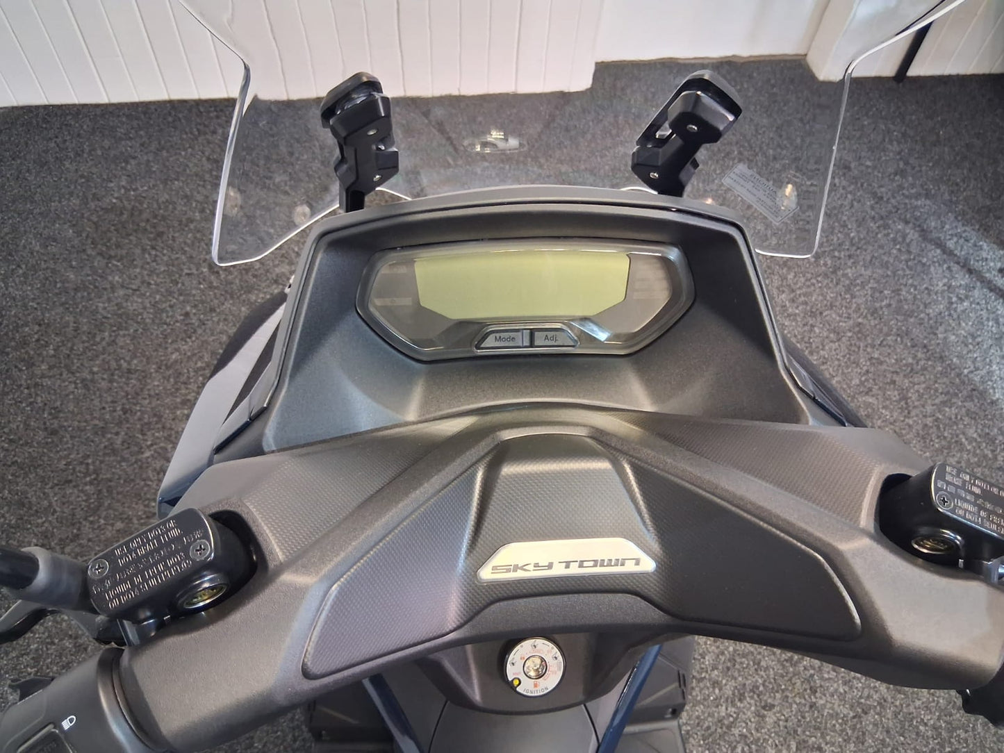 Kymco Sky Town 125 - Blue - £2854