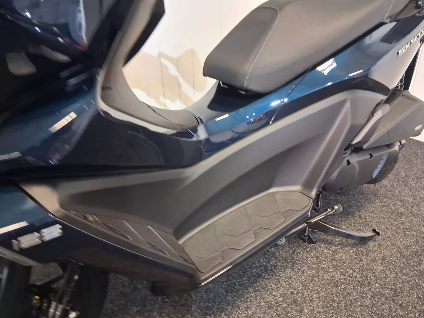 Kymco Sky Town 125 - Blue - £2854