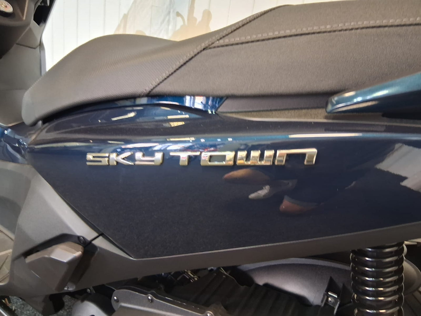 Kymco Sky Town 125 - Blue - £2854