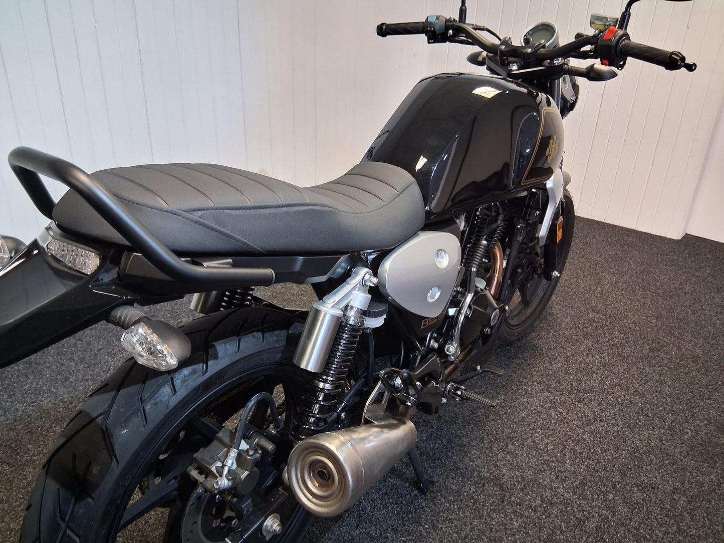 AJS Bilston 125cc | Learner Legal Motorcycle – Classic Style, Ideal for New Riders
