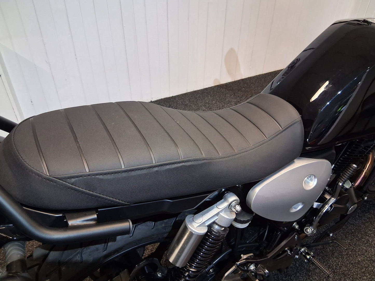 AJS Bilston 125cc | Learner Legal Motorcycle – Classic Style, Ideal for New Riders