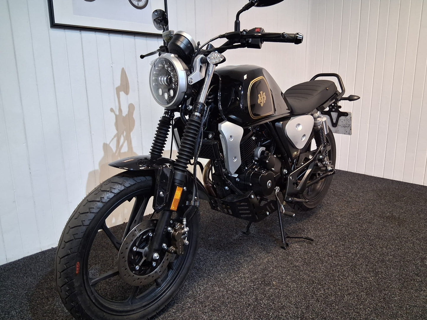 AJS Bilston 125cc | Learner Legal Motorcycle – Classic Style, Ideal for New Riders