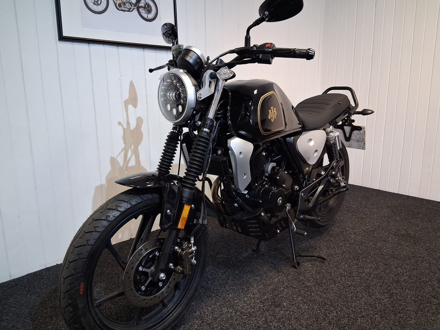 AJS Bilston 125cc | Learner Legal Motorcycle – Classic Style, Ideal for New Riders