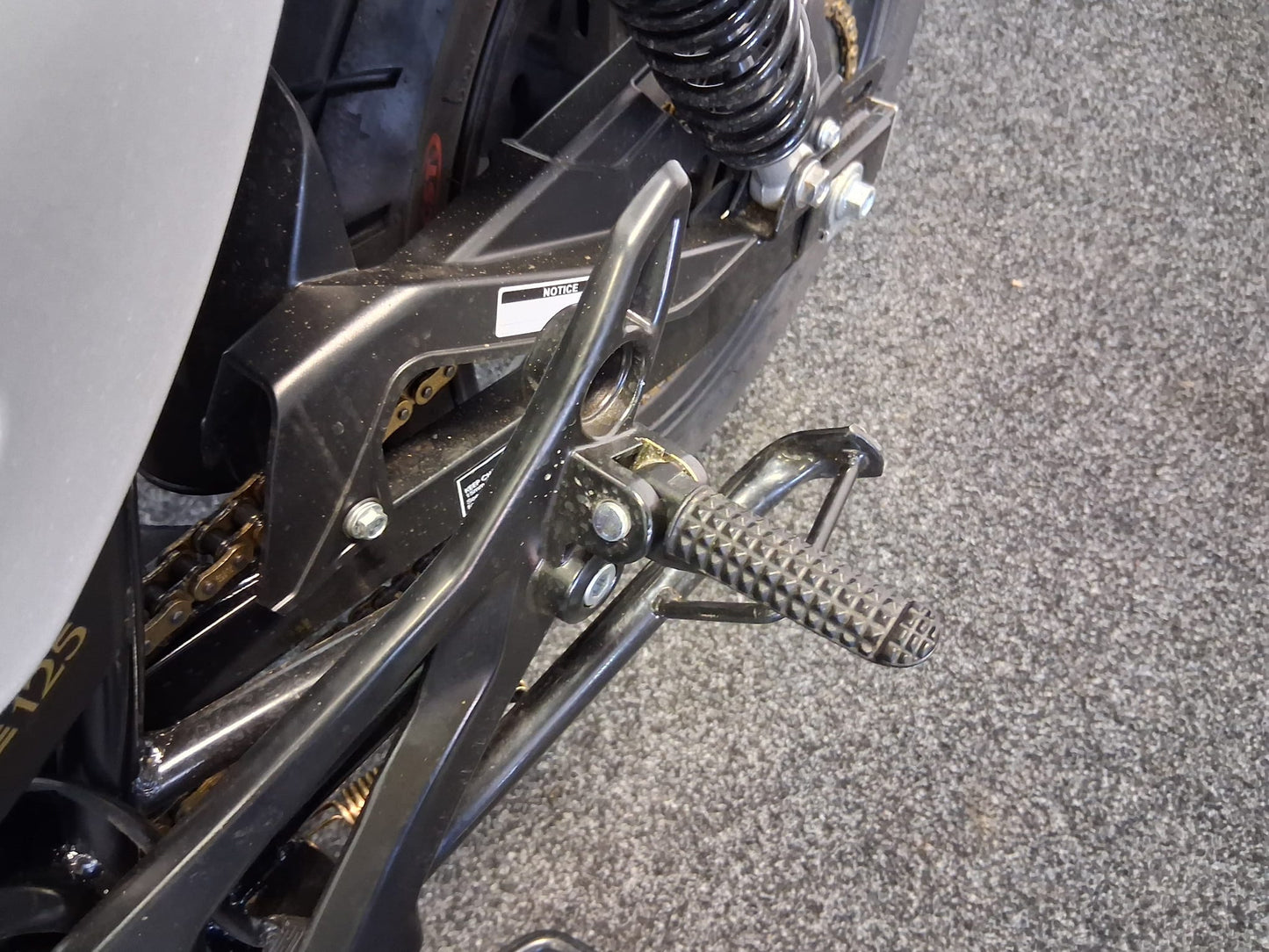 AJS Bilston 125cc | Learner Legal Motorcycle – Classic Style, Ideal for New Riders