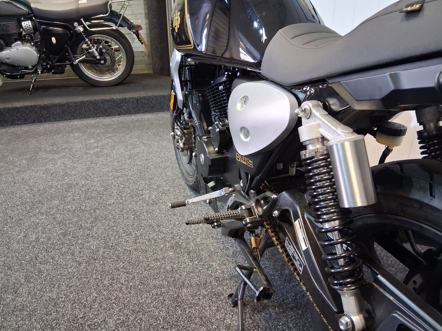 AJS Bilston 125cc | Learner Legal Motorcycle – Classic Style, Ideal for New Riders