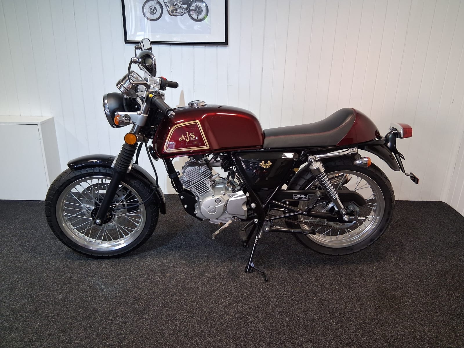 AJS Cadwell 125cc Café Racer Learner Legal Motorcycle – AAA