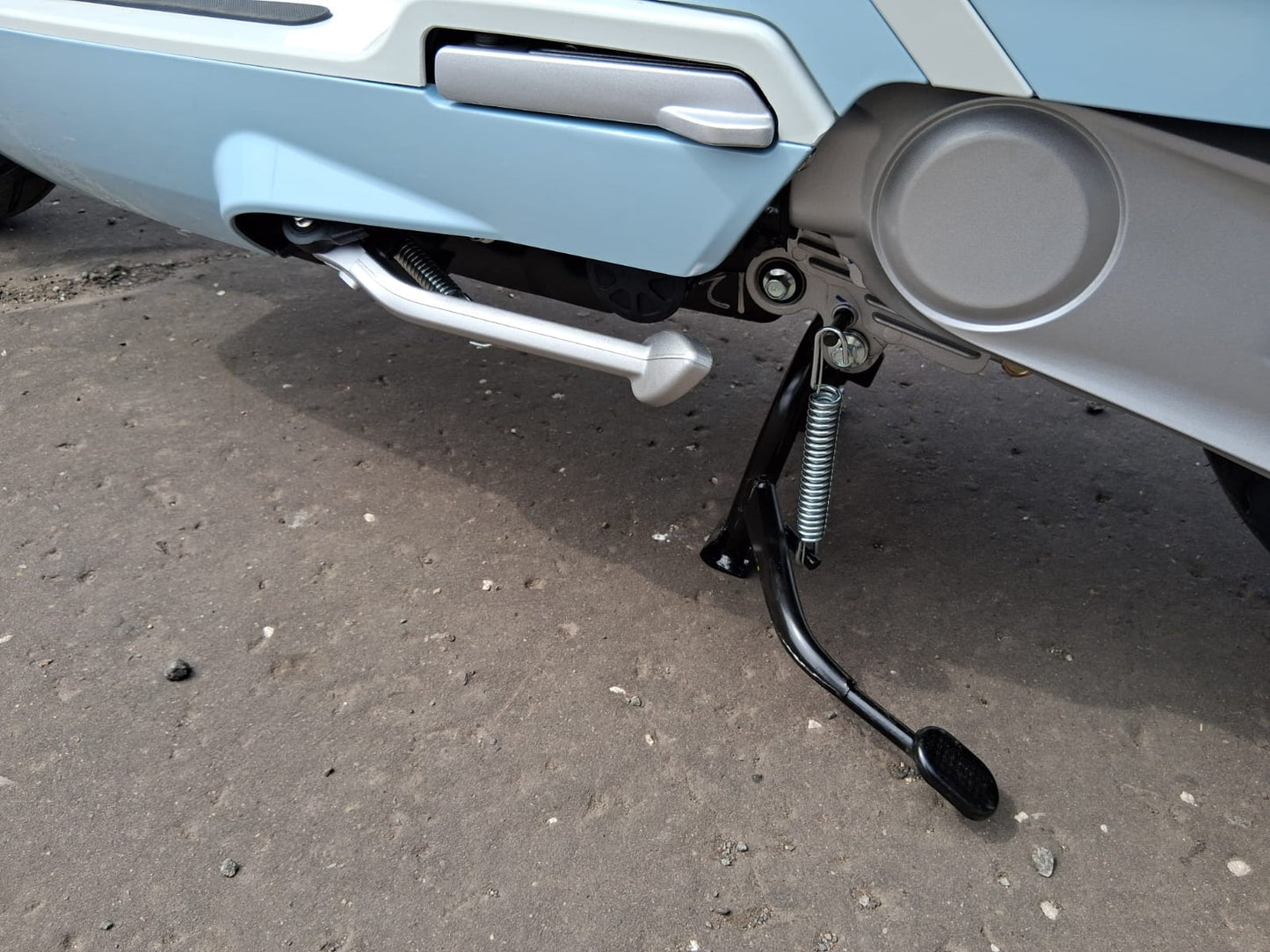 2025 ROYAL ALLOY GT2 125 ROUND LAMP